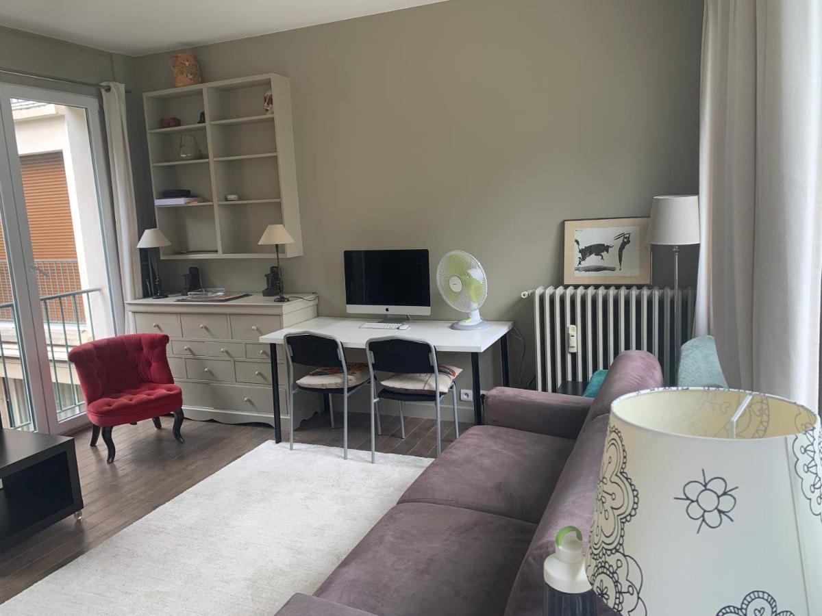 Porte Maillot-Charming And Calm Studio At Neuilly Neuilly-sur-Seine Exterior foto